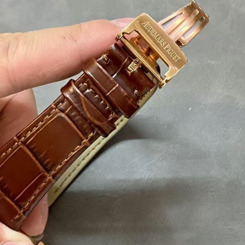 APS厰愛彼，v2版重量157G，配重終極版15400系列