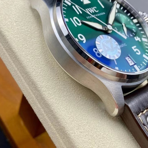 AZ廠萬國 IWC 大飛行員系列 ，型號IW501015