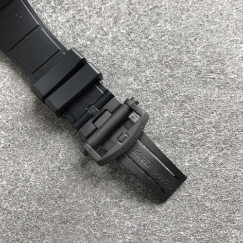 BBR廠新品羅傑杜彼碳纖維材質陀飛輪腕表EXCALIBUR（王者系列）型號DBEX0577