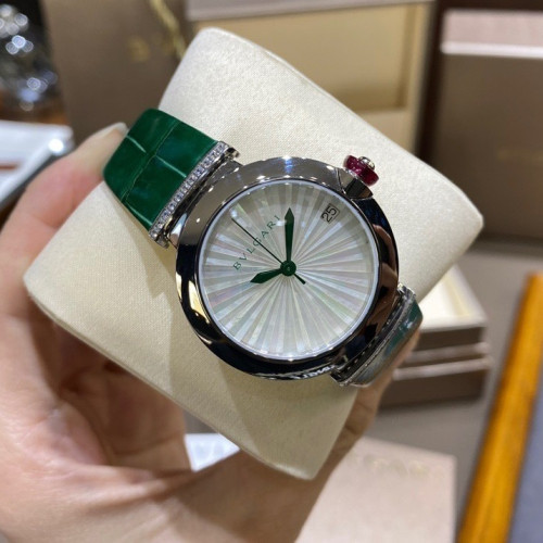 BVLGARI 綠色全球限量， 103366的全新LVCEA光環腕錶
