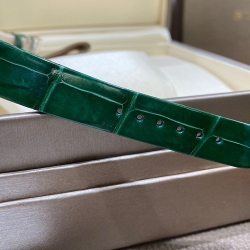 BVLGARI 綠色全球限量， 103366的全新LVCEA光環腕錶