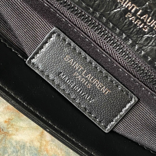 NIKI油蠟黑皮黑扣22cm 28cm 型號498894.ZX