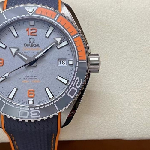 VS廠歐米茄全鈦金屬海馬600，43mm，8900一體機芯，215.92.44.21.99.001