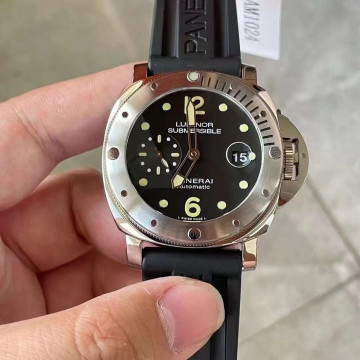 VS廠沛納海PAM01024經典護橋款，44mm，搭載VS自產OP XXX自動機械防震機芯