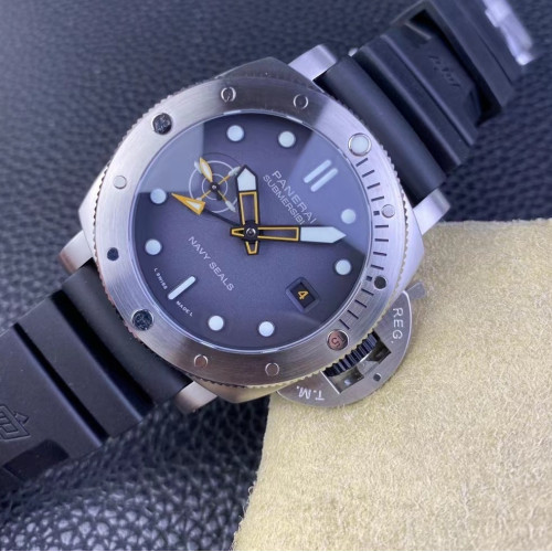VS廠沛納海PAM1323，鈦合金殼套，漸變盤面，尺寸44mm，搭載VS獨家P.9000機芯