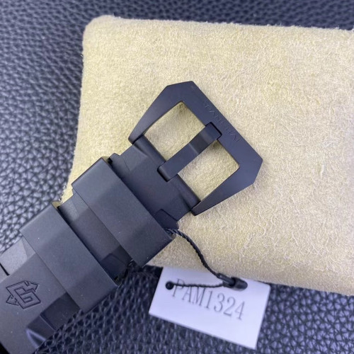 VS廠沛納海PAM1324，碳纖維，尺寸44mm，搭載VS獨家P.9000機芯