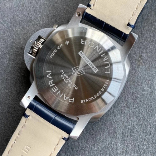 VS廠沛納海，市場上最高版本Luminor Marina PAM1393， 42MM