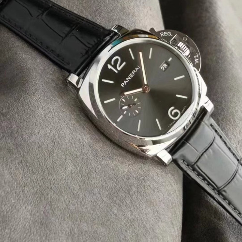 VS廠， 廬米諾杜爾系列，PAM1250， 金針，自動機械腕錶 ，42毫米