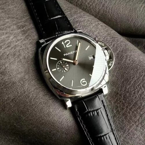 VS廠， 廬米諾杜爾系列，PAM1250， 金針，自動機械腕錶 ，42毫米