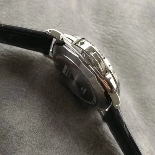 VS廠， 廬米諾杜爾系列，PAM1250， 金針，自動機械腕錶 ，42毫米