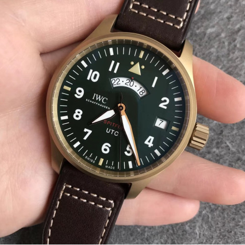 ZF廠IWC噴火戰機飛行員UTC世界標準時間腕錶 “MJ271”特別版