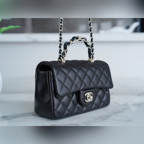 頂級進口原廠皮Chanel 23k 秋冬新款 雙C 手柄CF 黑色
