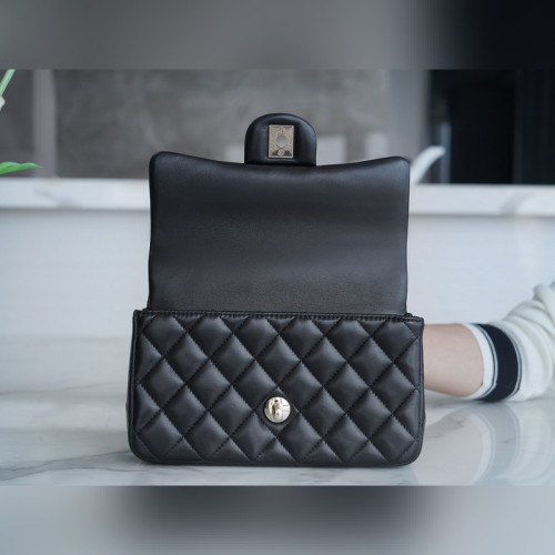 頂級進口原廠皮Chanel 23k 秋冬新款 雙C 手柄CF 黑色