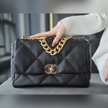 頂級進口原廠皮CHANEL BAG 經典黑 中號