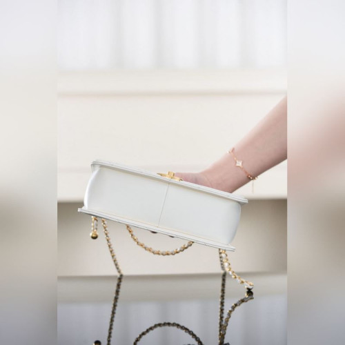 頂級進口原廠皮 CHANEL 25s 原廠小牛皮 雙金球22cm 白色