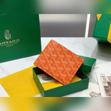 Goyard 經典對折短夾 多年來位居品牌錢包類銷售榜首 實用的内部結構 和經典