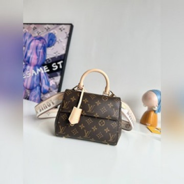 女款_『動态芯片配專櫃包裝』 海外原單M46055獨家實拍！ 本款 Cluny 迷你手