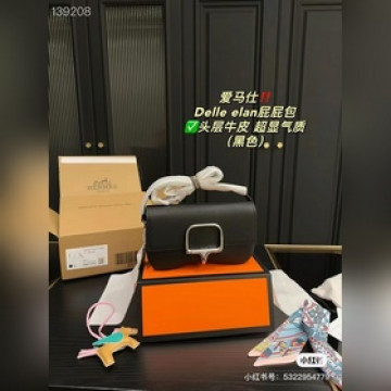 手工蠟線Della屁股包 尺寸23*14cm epsom皮 黑色 複古D型鎖扣