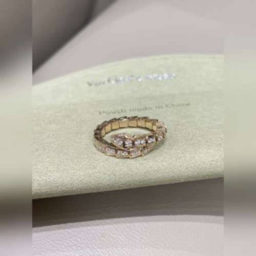 [原單對版] (配全套包裝) BVLGARI 寶格麗 滿鑽小蛇戒指