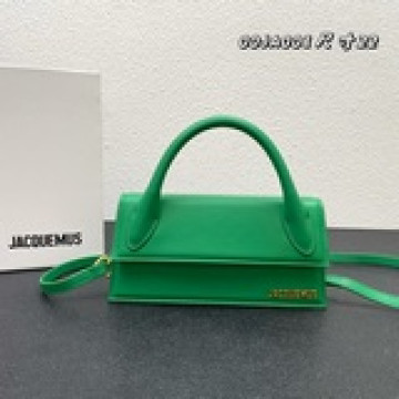 jacquemus口紅包 手提斜挎，展示不一樣的法式浪漫 ，原版皮，搭配巧妙的