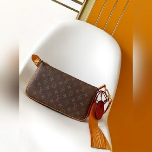 變碼芯片 代購級免稅版 M11623 本款Pochette Accessoire