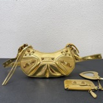 Balenci Le Cagole半月牙腋下包餃子包 出貨 緻敬經典機車包系列