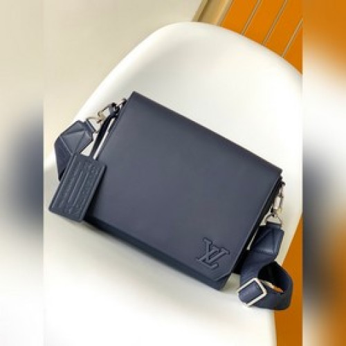 M21363藍色  M57080 黑色頂級原單 LV Aerogram 郵差包以