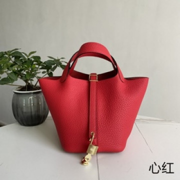Picotin 菜籃子 心紅金扣18cm，進口TC小牛皮，純手縫蜜蠟線，全鋼鍍3