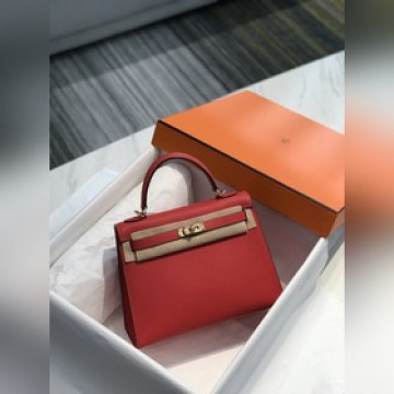 手工蠟線       紅色愛馬仕在如今的時代已經超越了簡單的身份象征_更多