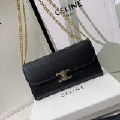 品牌：Celine  1962顔色： 黑色 尺寸： 19*10.5*3.5