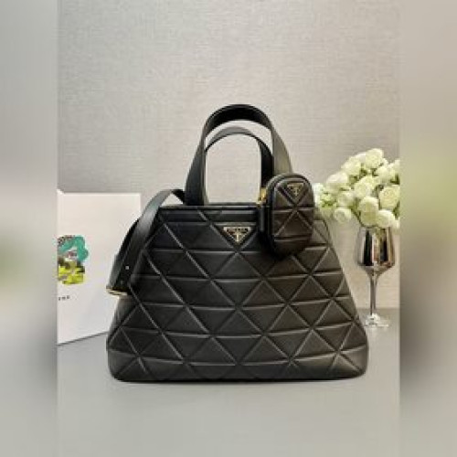[頂級原單] (大號38CM)新款托特包到貨 這款Matinee手袋采用進口小牛