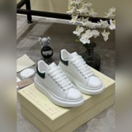 Alexander McQUEEN正品爆拆 1：1頂級麥昆原版皮料白色進口絲綢皮