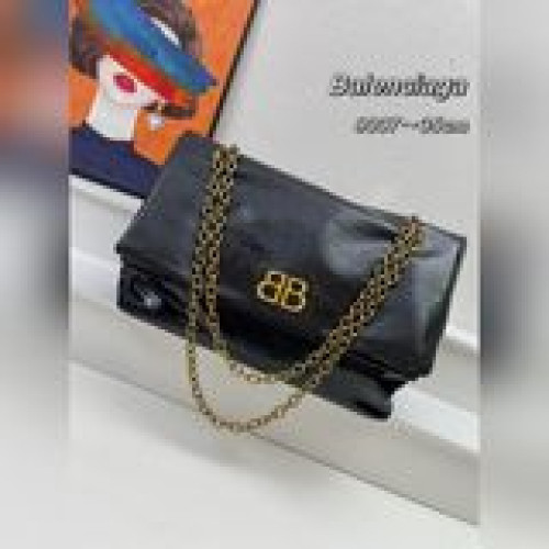 balenciaga 2023秋冬/簡約純粹大容量折疊式斜挎包 創意總監dem