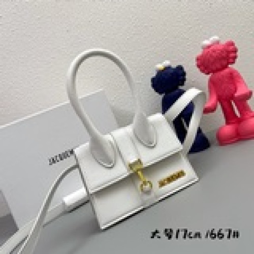 jacquemus 新款 配禮品盒、鎖頭口紅包 來啦 依舊是可愛 又mini得