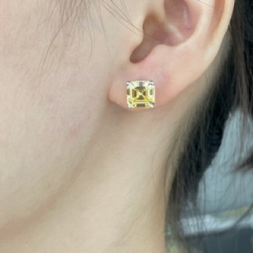 9 2 5 7670130 蒂芙尼四爪黃鑽耳釘   所見即所得！寶塔式切工方鑽