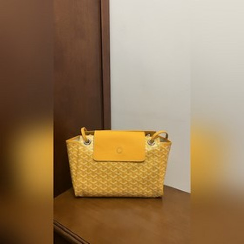 頂級進口原廠皮版本（升級版配專櫃禮品盒）GOYARD(戈雅)最新魯愛包  黃色