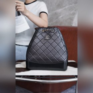 頂級進口原廠皮 所見即所得！  CHANEL GABRIELLE 流浪背包 正
