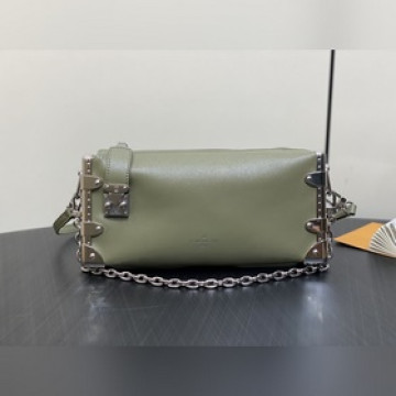 頂級原廠 M25445墨綠色全皮 軟盒子系列 SLIM TRUNK 手袋 本款