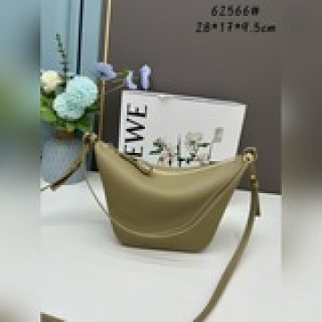 牛皮手袋— 【new】全新包型現貨 現貨 現貨尺寸：28-17-9.5c
