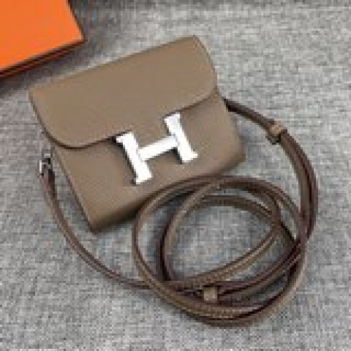 Hermes  Constance 型號：537-2荔枝紋銀扣 SIZE：1