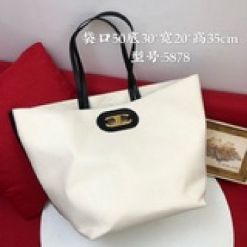 塞琳Celine【說明】原單開模定制 官網同步最新走秀款 女王駕到爆款~ 賽琳極