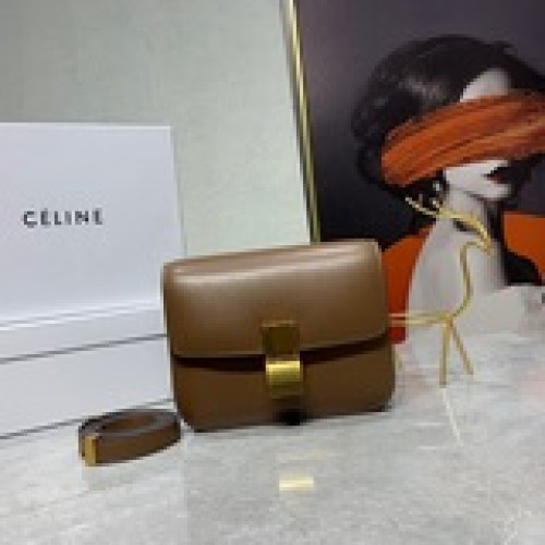 新品 升級版小號   【配盒子】Celine 做法新尺寸終于要出貨啦！！！火遍半