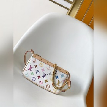 頂級原單，163c01對版動态芯片M13404白彩 M13663黑彩本款 P