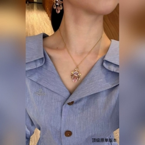 西太後 vivienne 滿鑽 土星項鍊閉眼 準入 沒錯！紫鑽搭配黃鑽鑲嵌、純