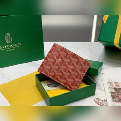 Goyard 經典對折短夾 多年來位居品牌錢包類銷售榜首 實用的内部結構 和經典