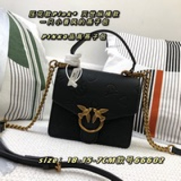 Pinko 滅世縱橫款 一隻小香風的燕子包 PINKO品高燕子包壓花皮，超高品質