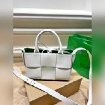 禮盒包裝BV編織購物袋新款托特手袋Bottega Veneta春夏新款購物