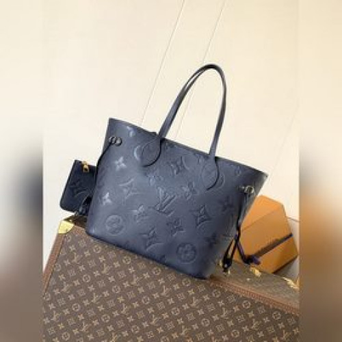 女款_頂級原單，變碼芯片M47143藍M46482霧霾藍M46599棗紅 M4568