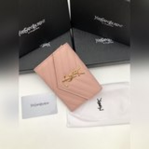 高品質 sain*t lauren*t魚子醬皮錢包，采用聯結金屬y*sl标志及提