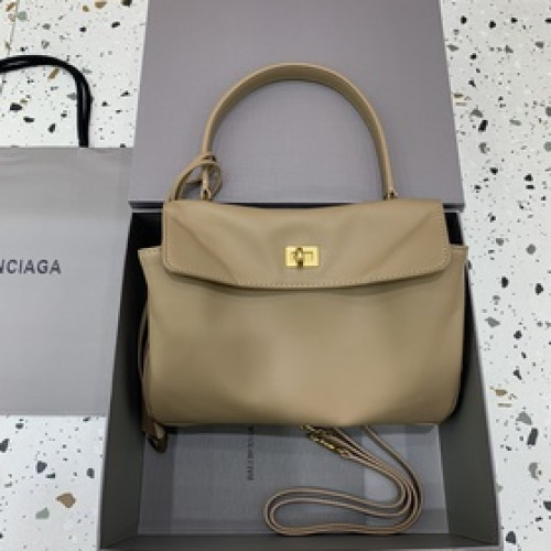 [小號杏色金扣] BALENCIAG RODEO BAG 系列手袋 新款可以說出